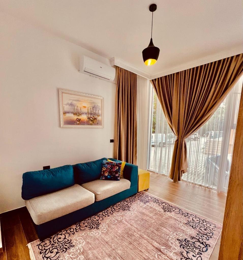 Apartament Indriti